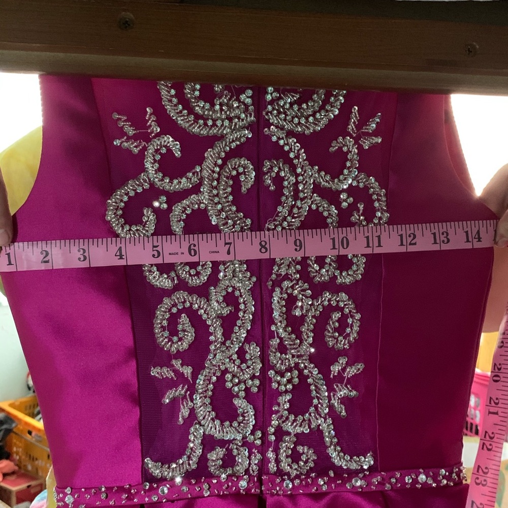 Dress - Picture 3 of 4